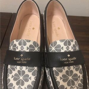 Kate Spade Black and Cream Floral Loafers